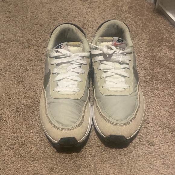 Nike Waffle Debut Men's Size 10 Athletic Shoes - Picture 2 of 4